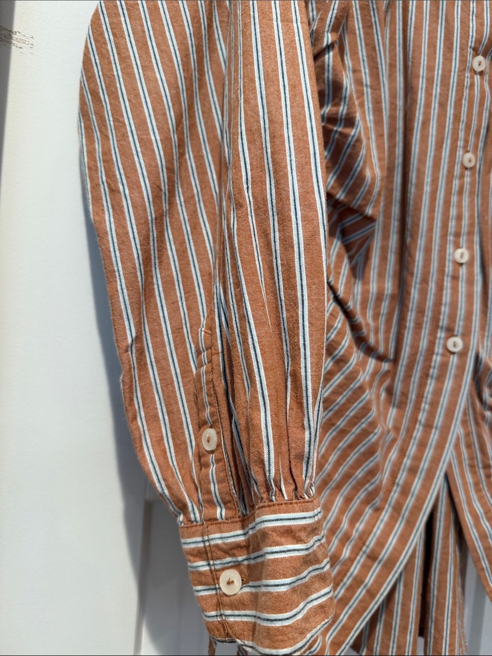 Pilcro blouse from anthro - Picture 3 of 6